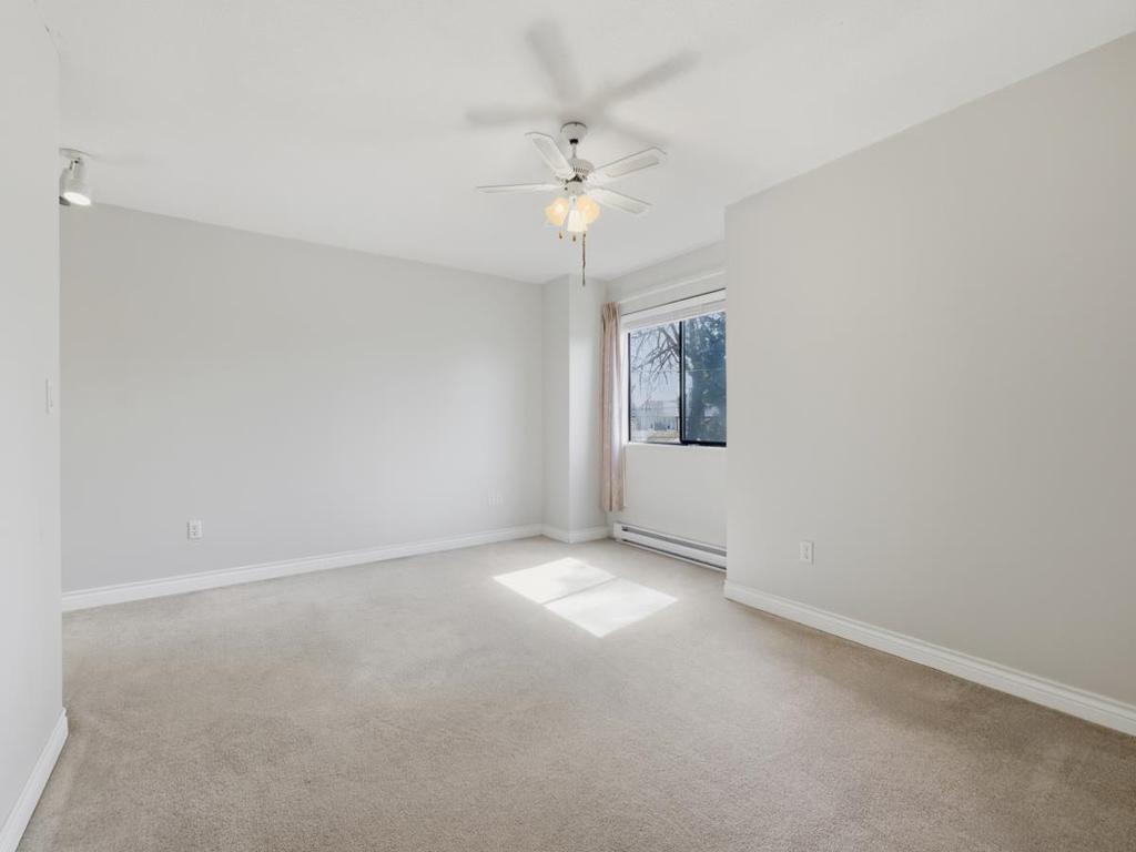 Listing Image for R3110427