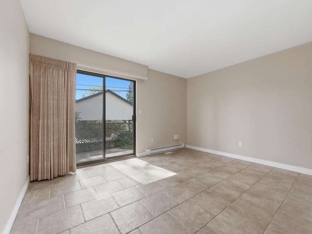 Listing Image for R3110427