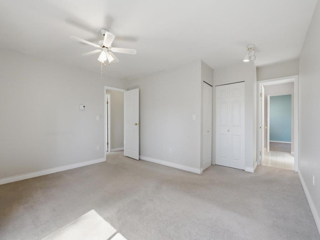 Listing Image for R3110427