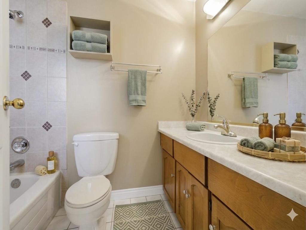 Listing Image for R3110427