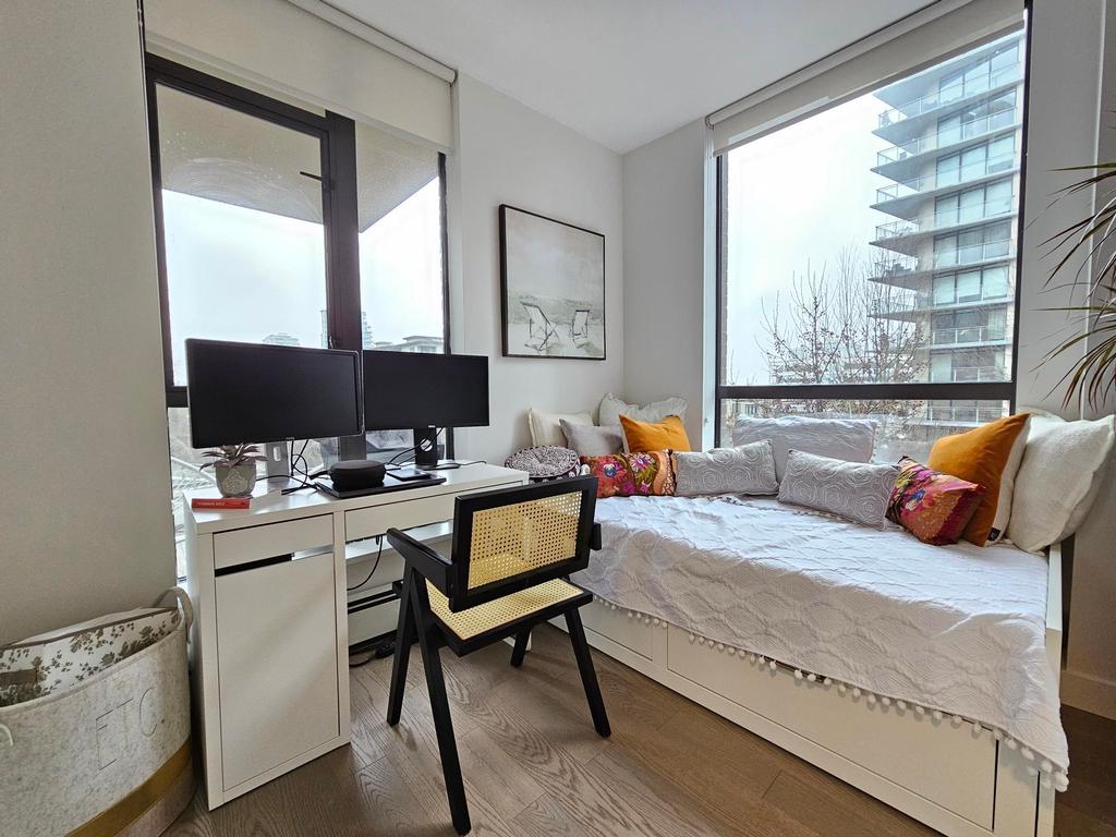 Listing Image for R3110435