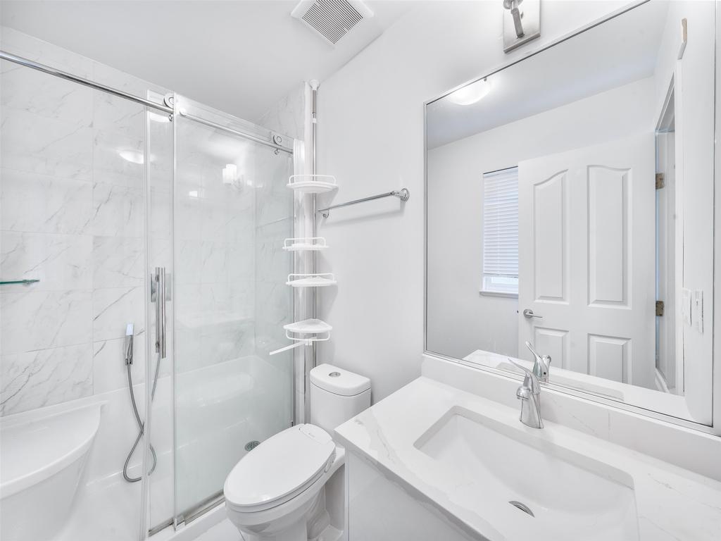 Listing Image for R3110436