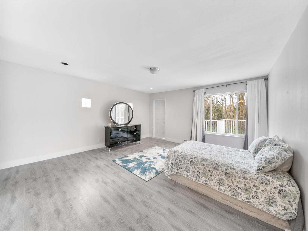 Listing Image for R3110436