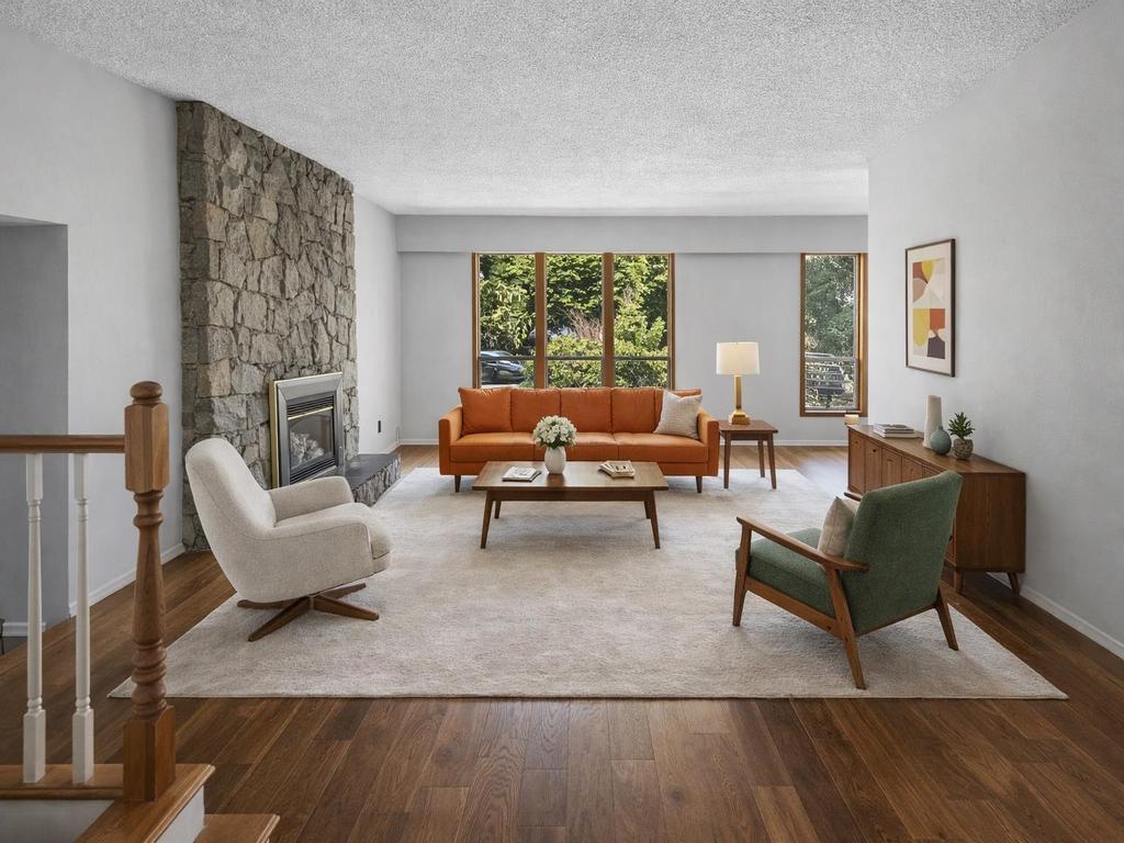 Listing Image for R3110443