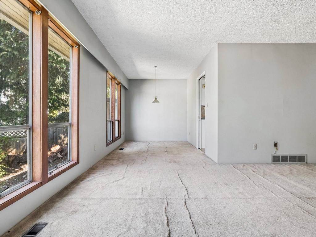 Listing Image for R3110443