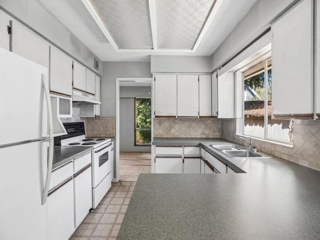 Listing Image for R3110443