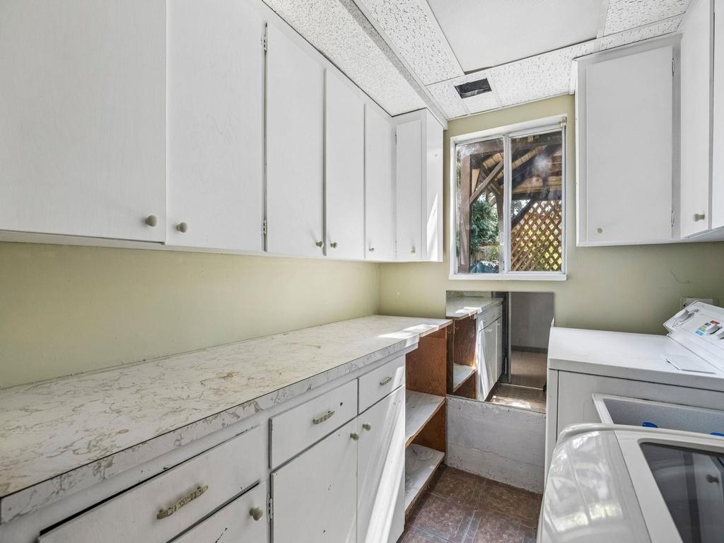 Listing Image for R3110443