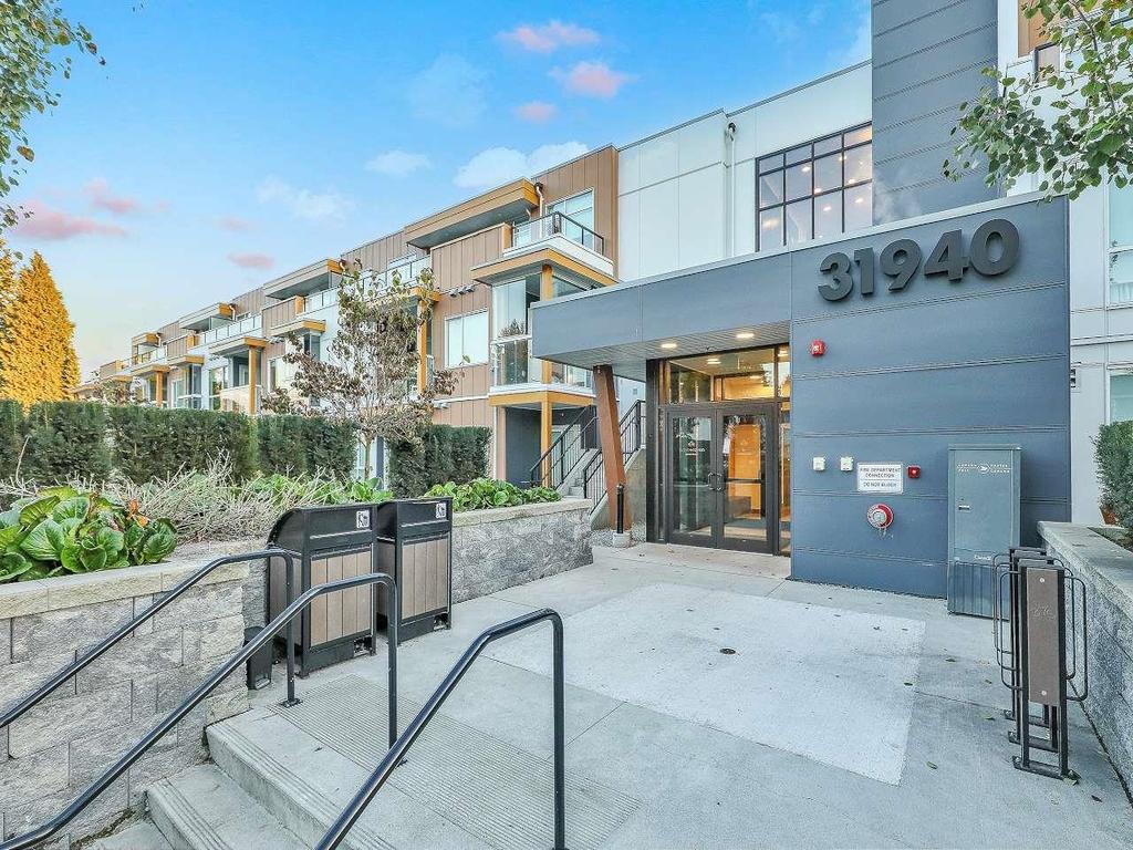 Listing Image for R3110446