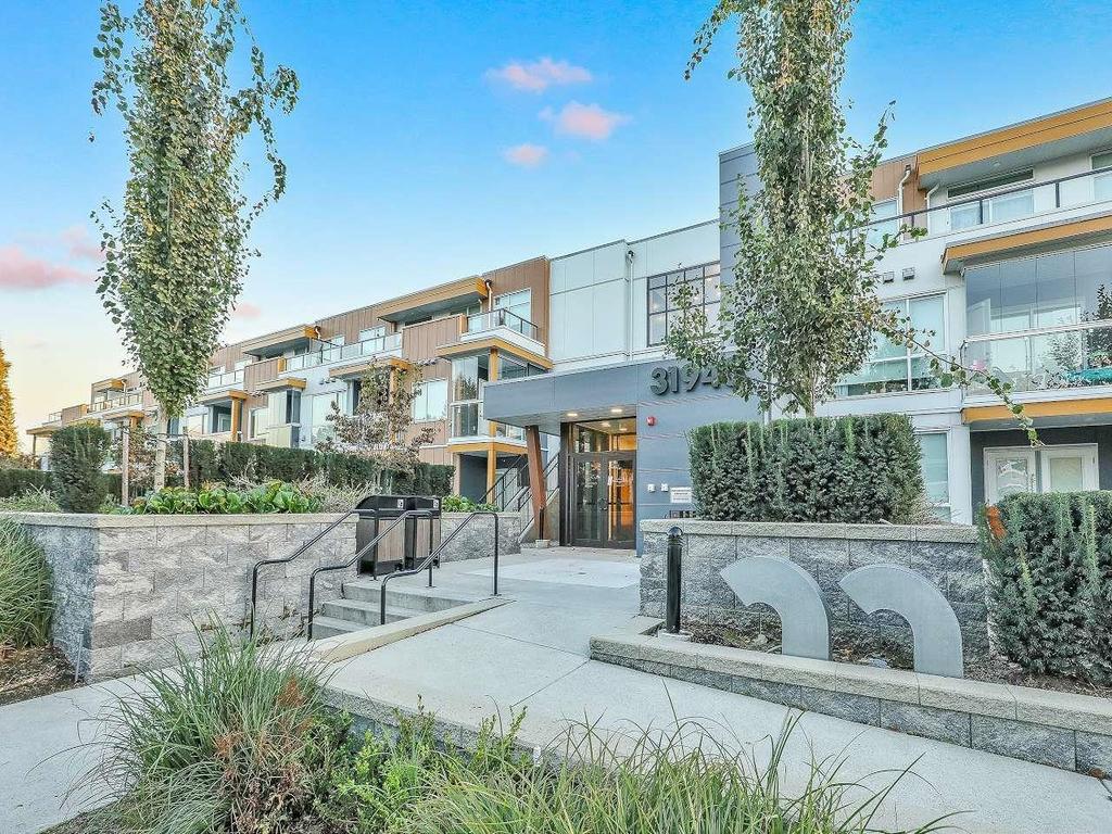 Listing Image for R3110446