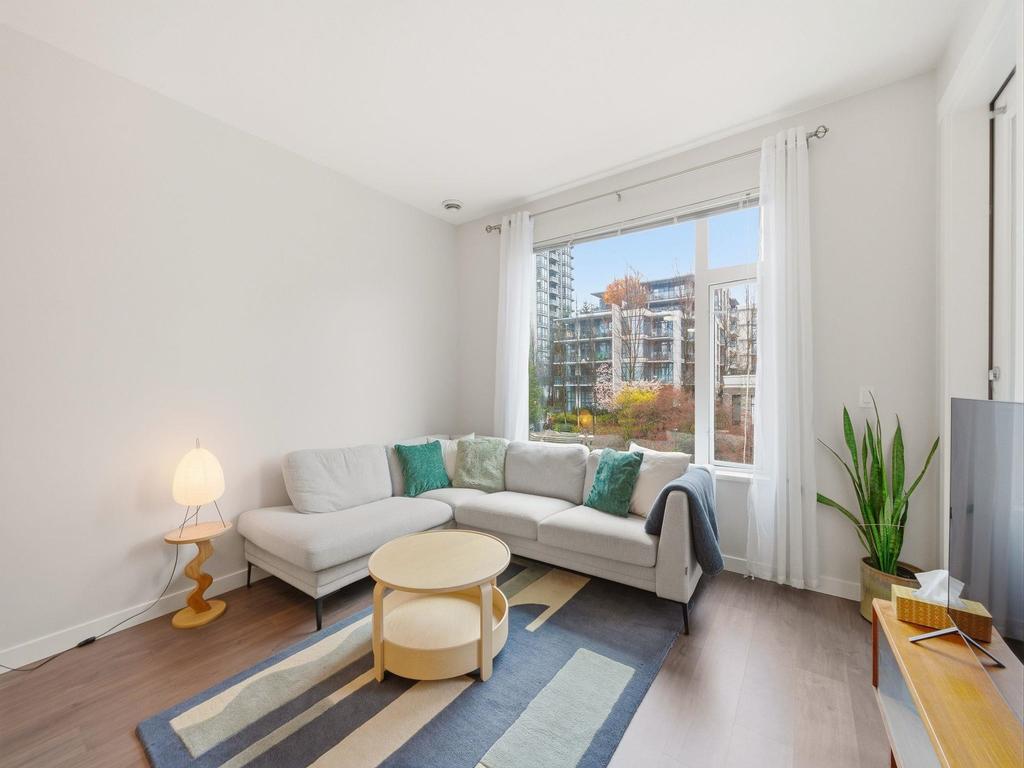 Listing Image for R3110450