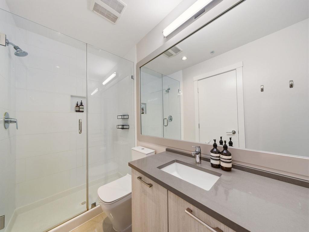 Listing Image for R3110450