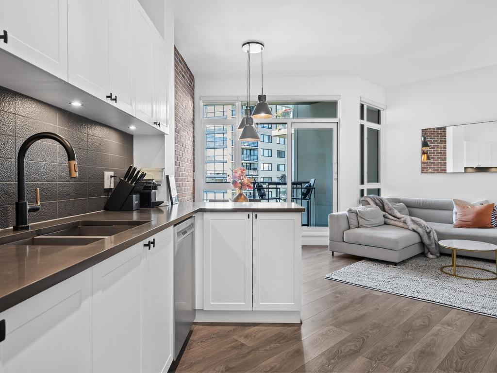 Listing Image for R3110453