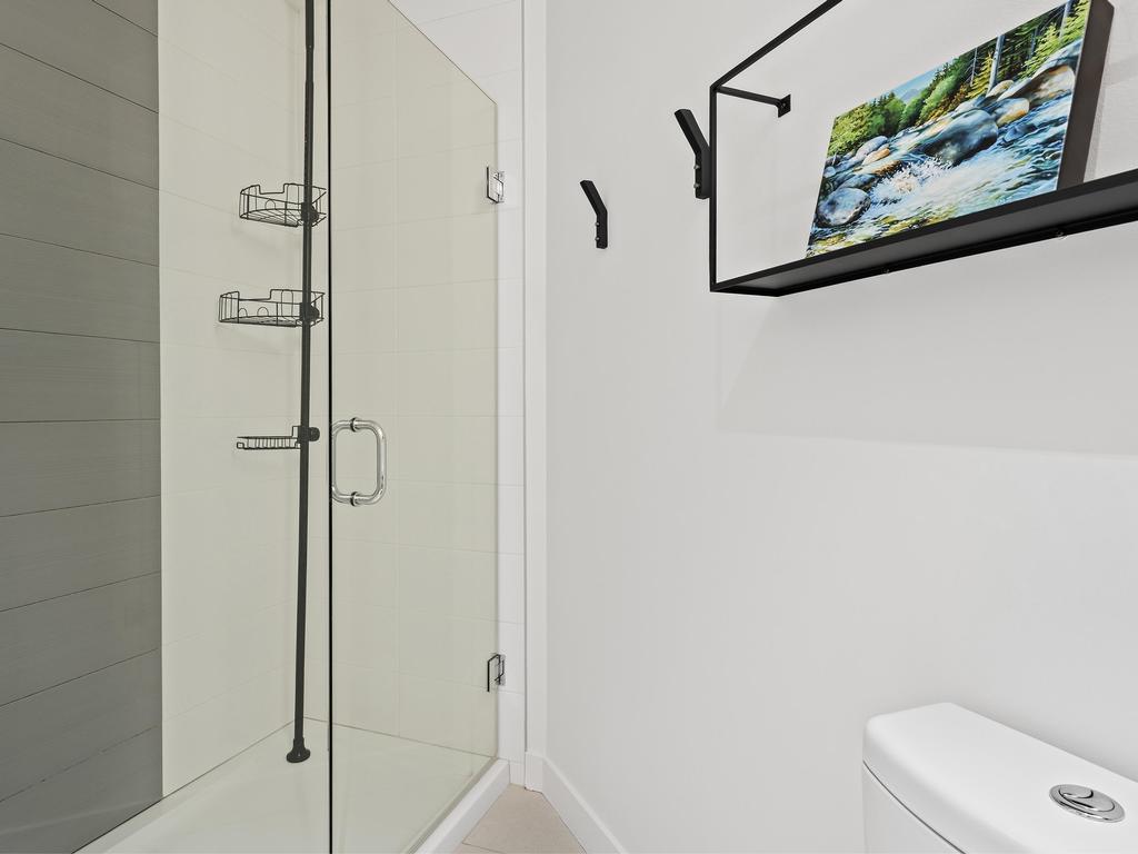 Listing Image for R3110453