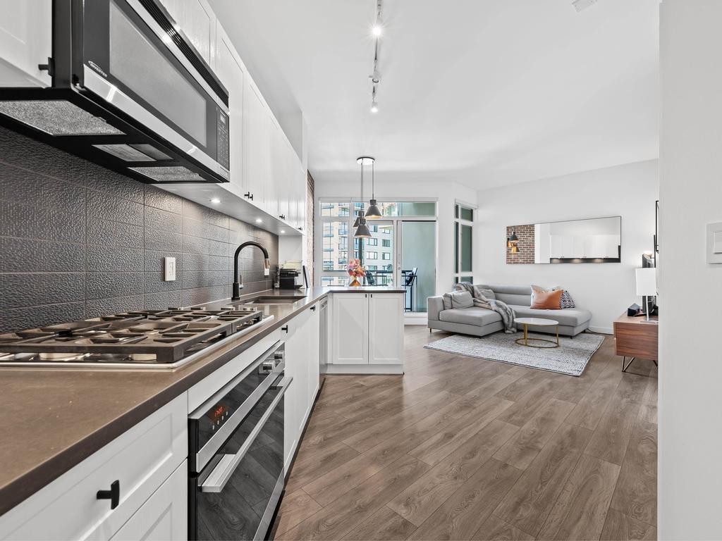 Listing Image for R3110453