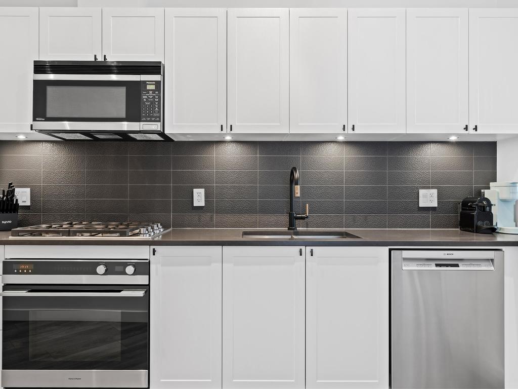 Listing Image for R3110453