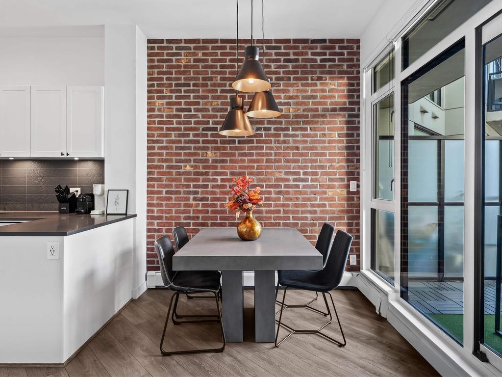 Listing Image for R3110453