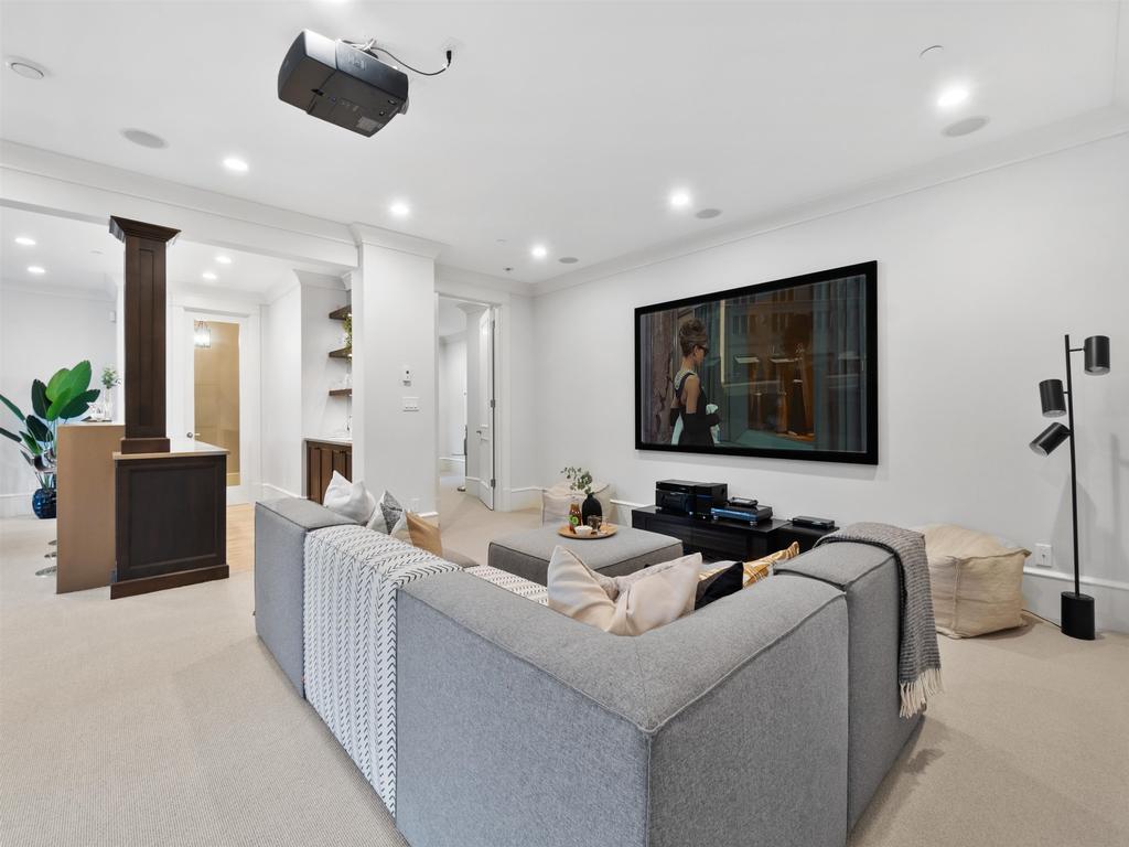 Listing Image for R3110457