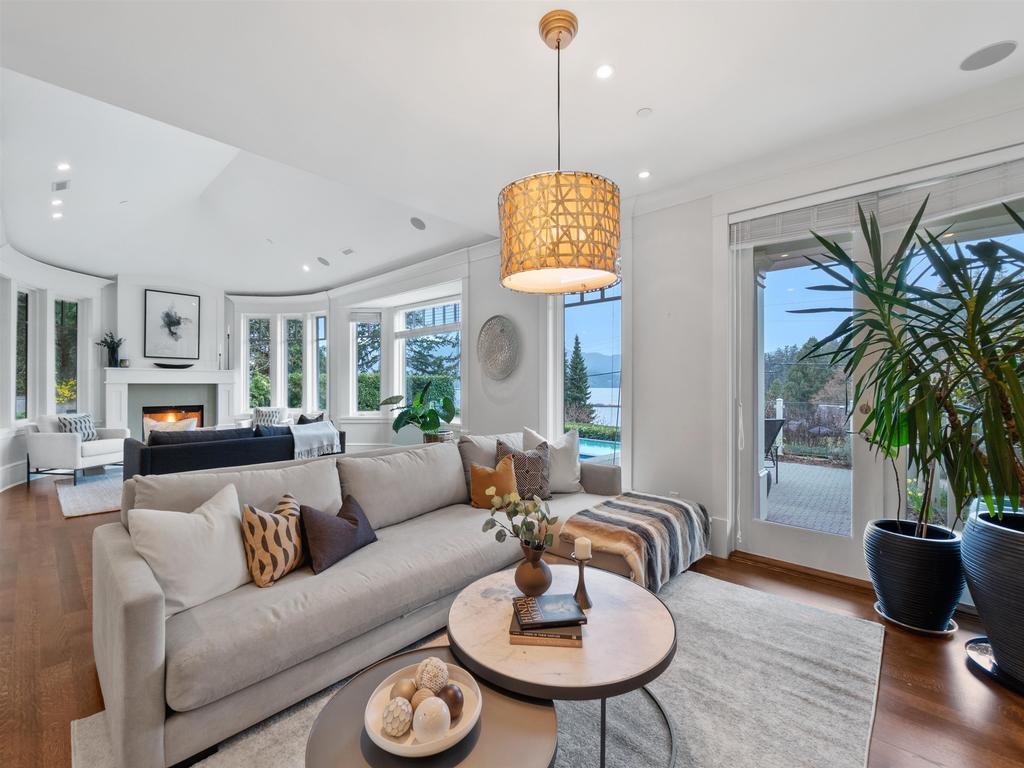 Listing Image for R3110457