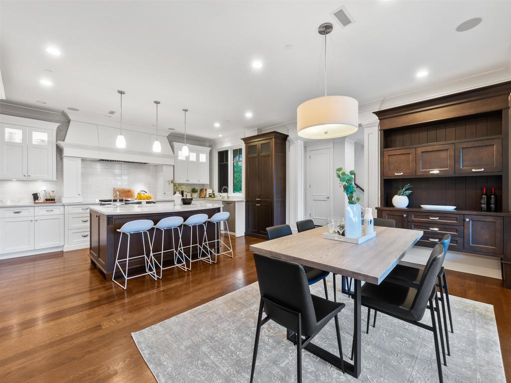 Listing Image for R3110457