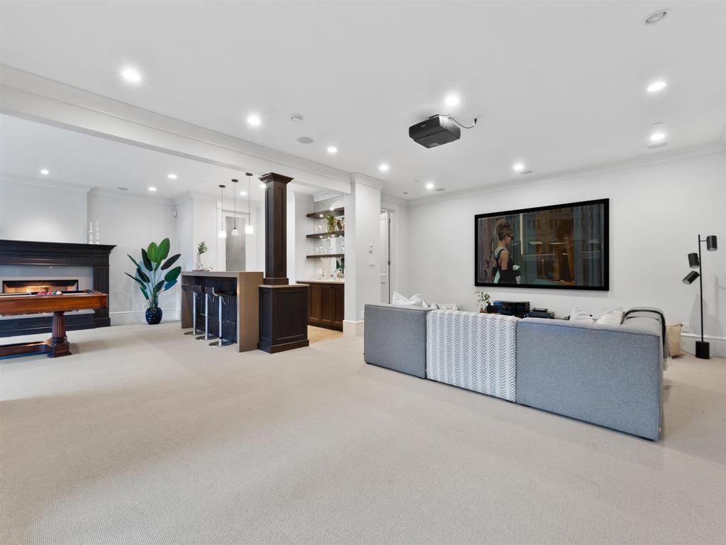 Listing Image for R3110457