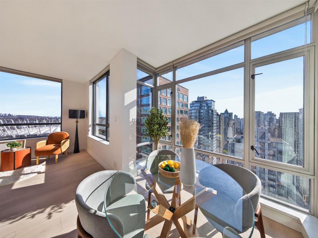 Listing Image for R3110464