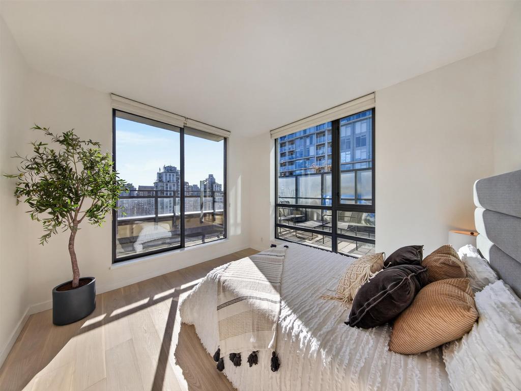 Listing Image for R3110464