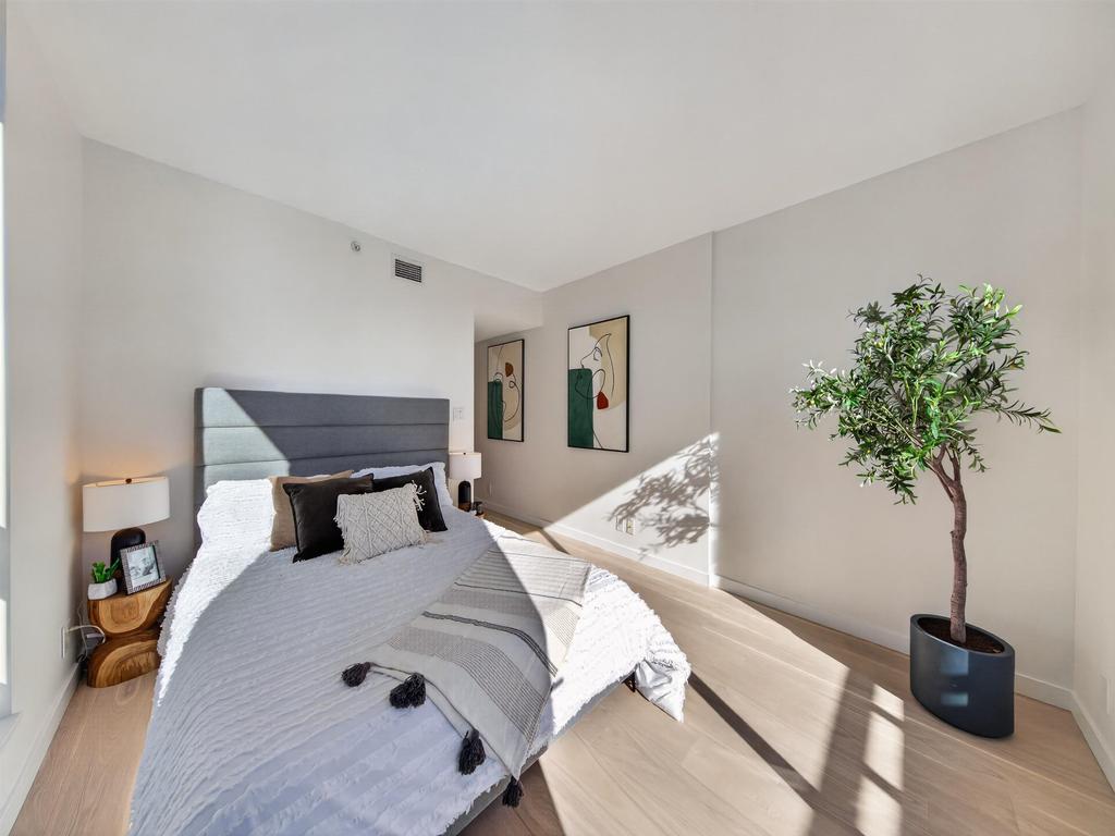 Listing Image for R3110464