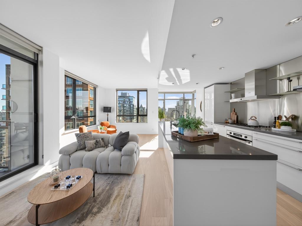 Listing Image for R3110464