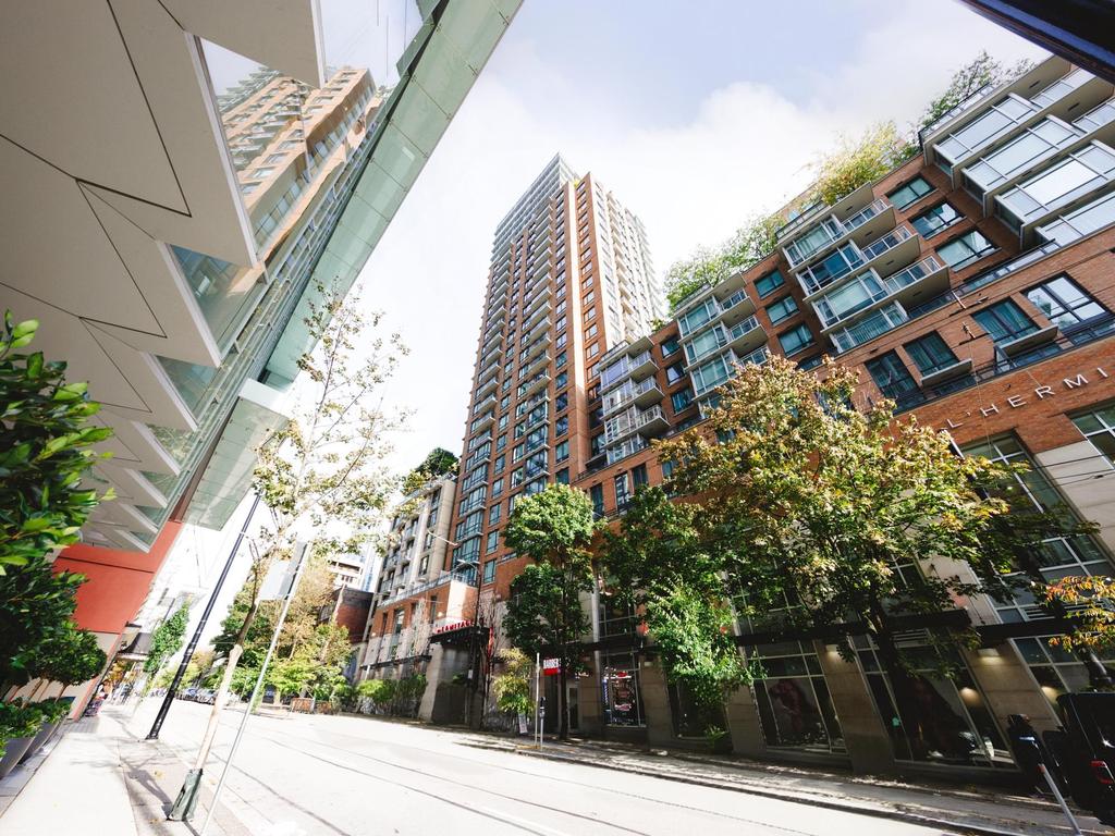 Listing Image for R3110464