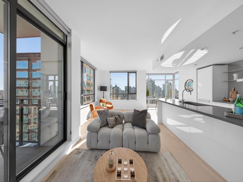 Listing Image for R3110464