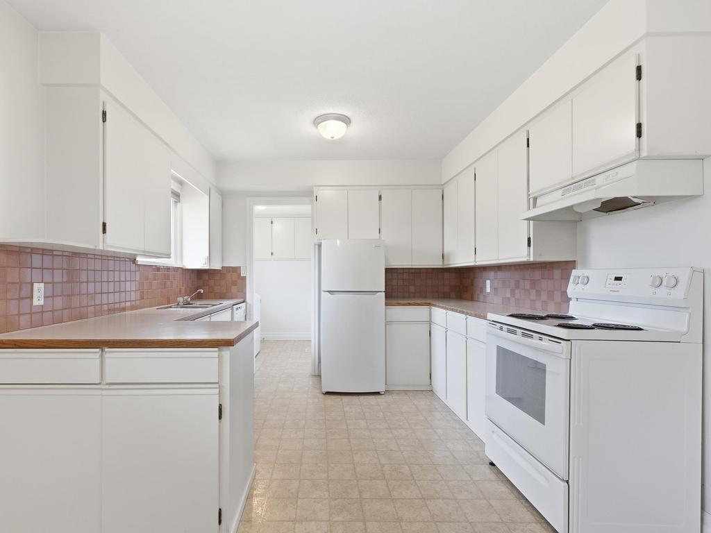 Listing Image for R3110478