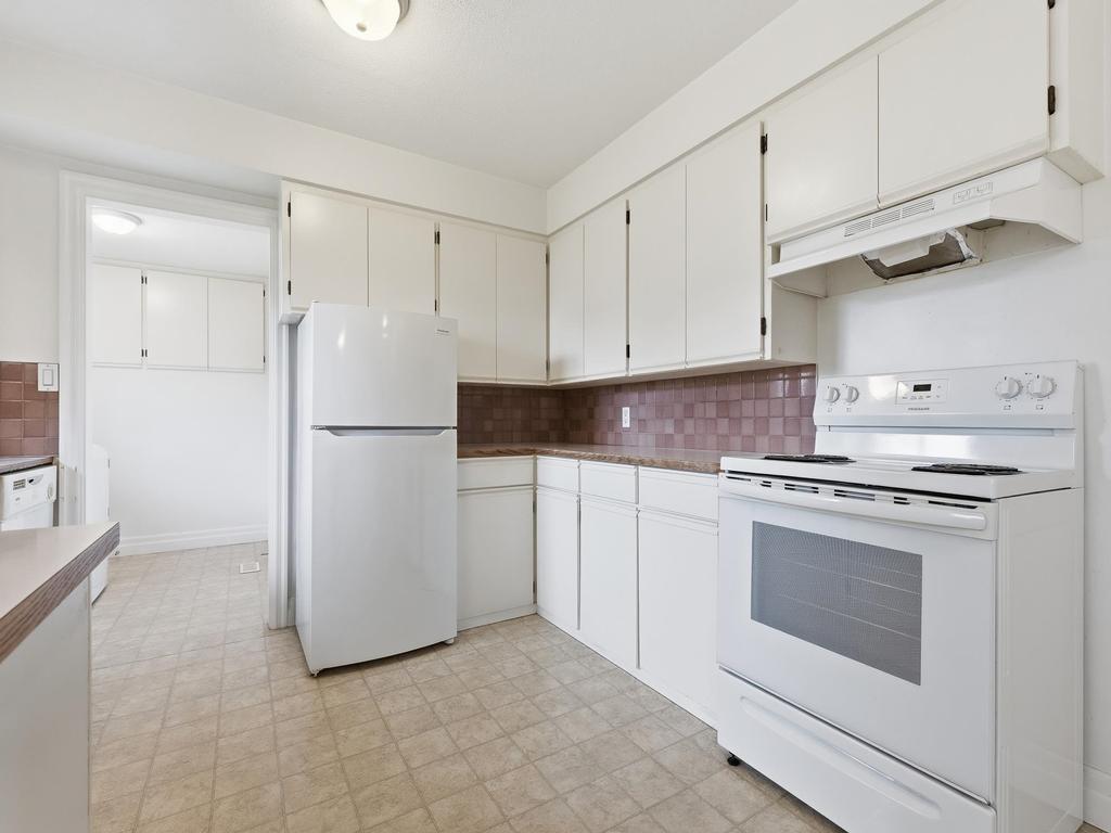 Listing Image for R3110478