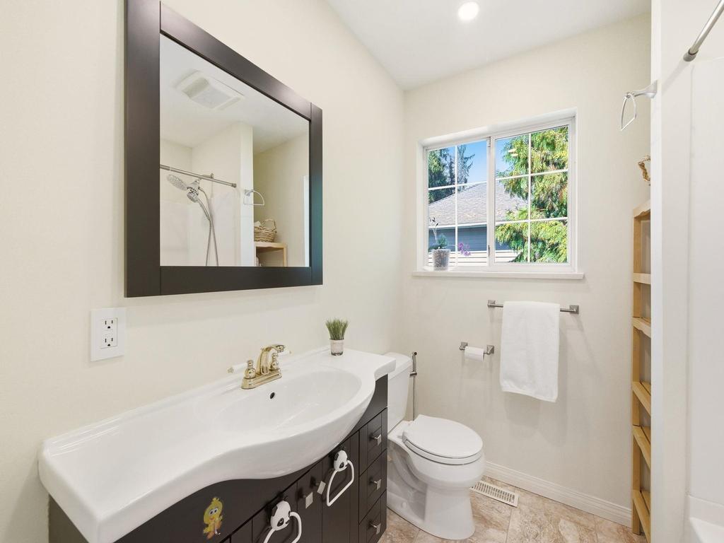 Listing Image for R3110489