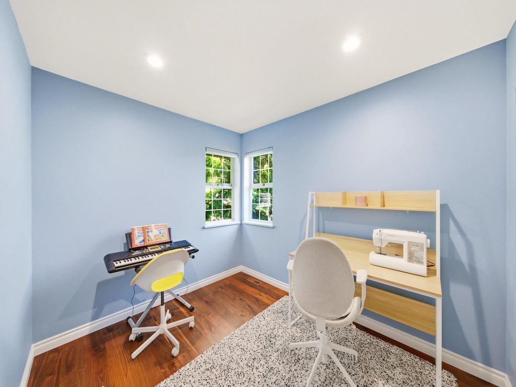 Listing Image for R3110489