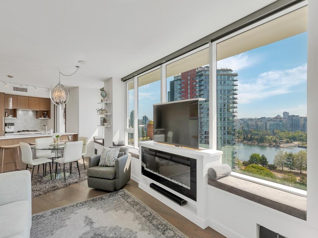 Listing Image for R3110493