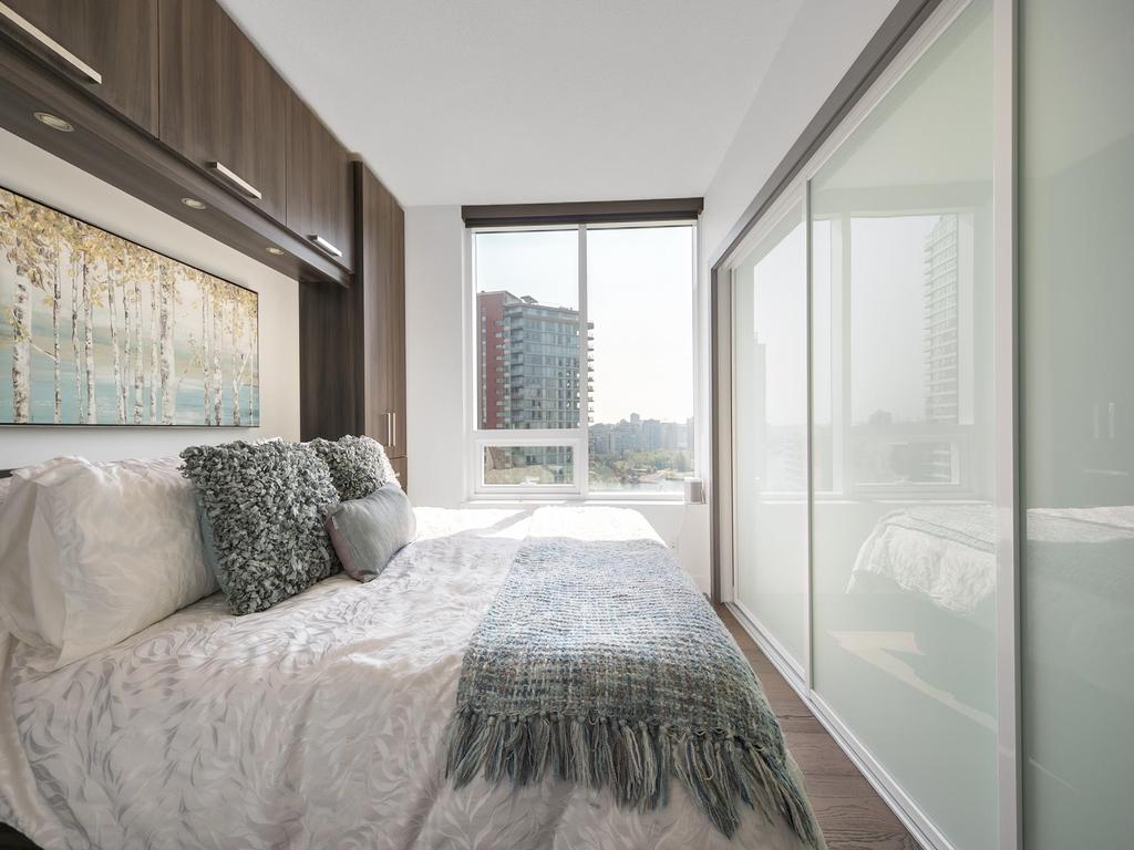 Listing Image for R3110493