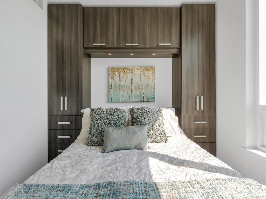 Listing Image for R3110493