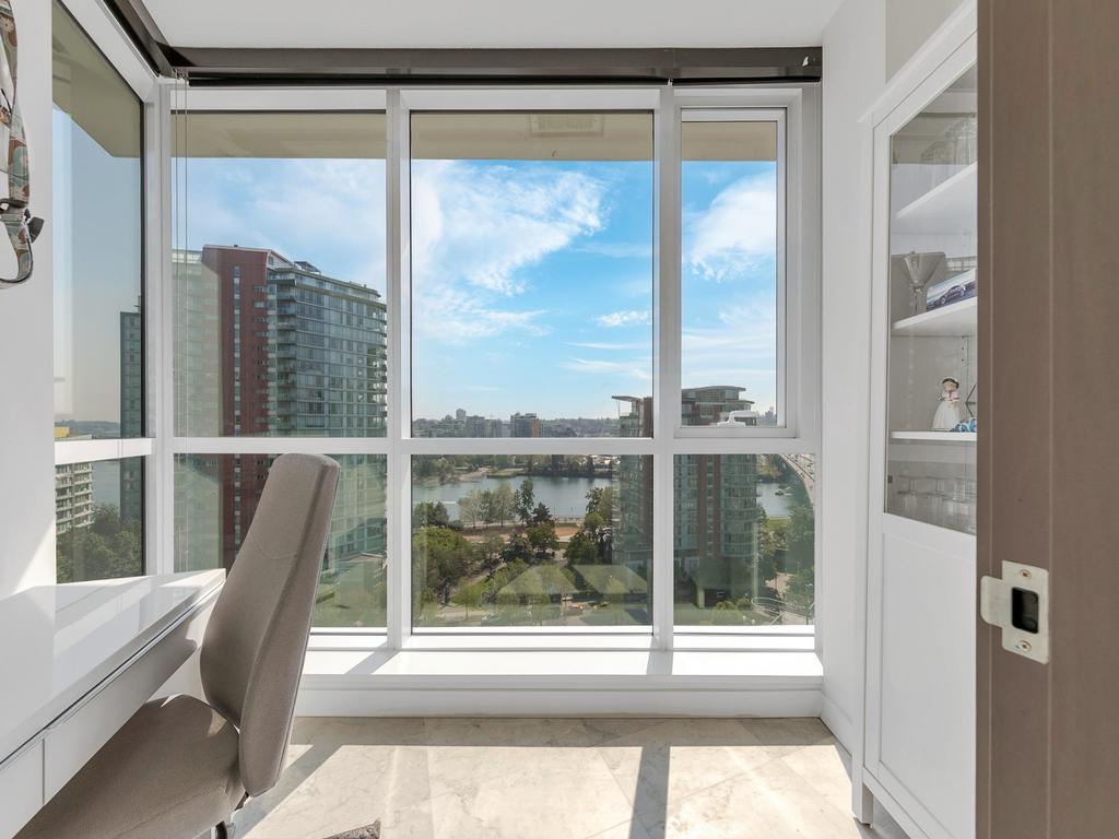 Listing Image for R3110493