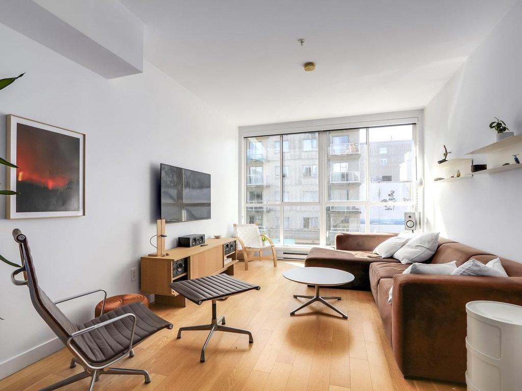 Listing Image for R3110495