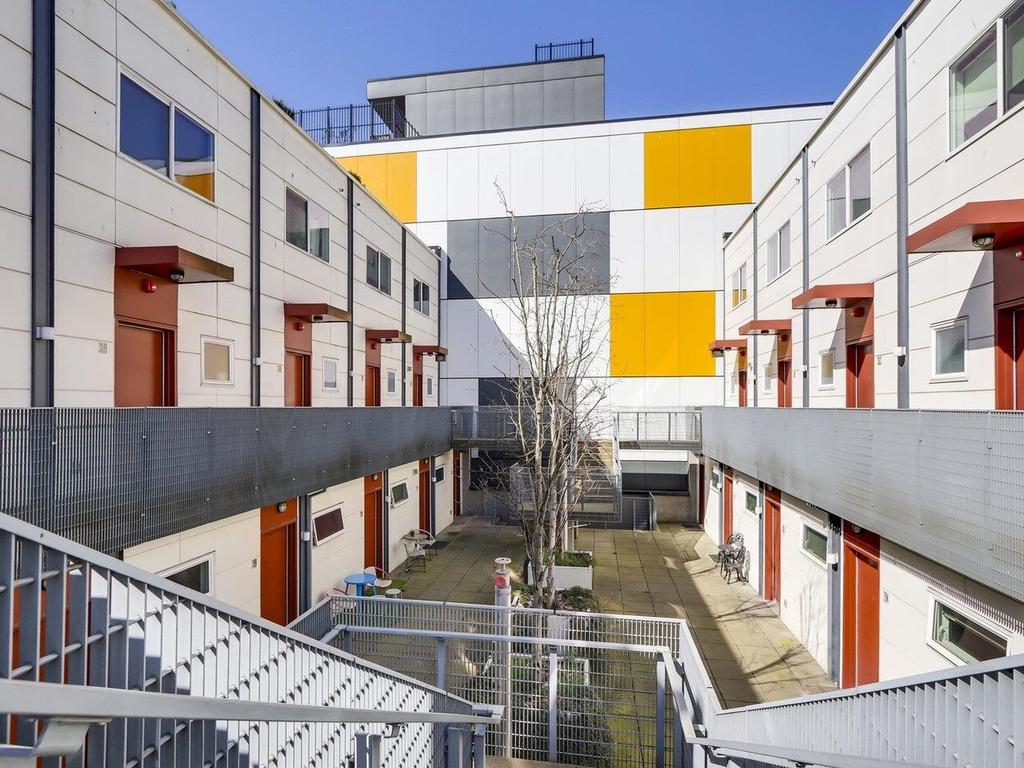 Listing Image for R3110495