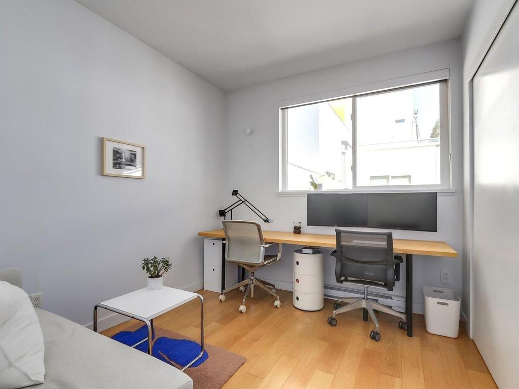 Listing Image for R3110495