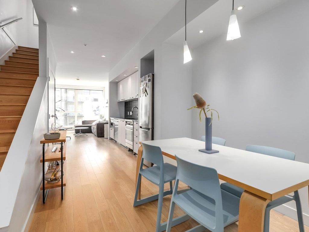 Listing Image for R3110495