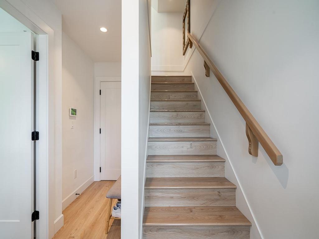 Listing Image for R3110503