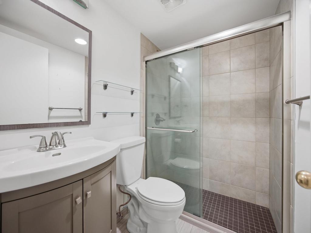 Listing Image for R3110514