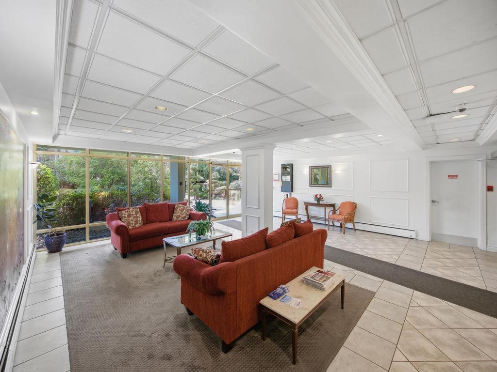 Listing Image for R3110514