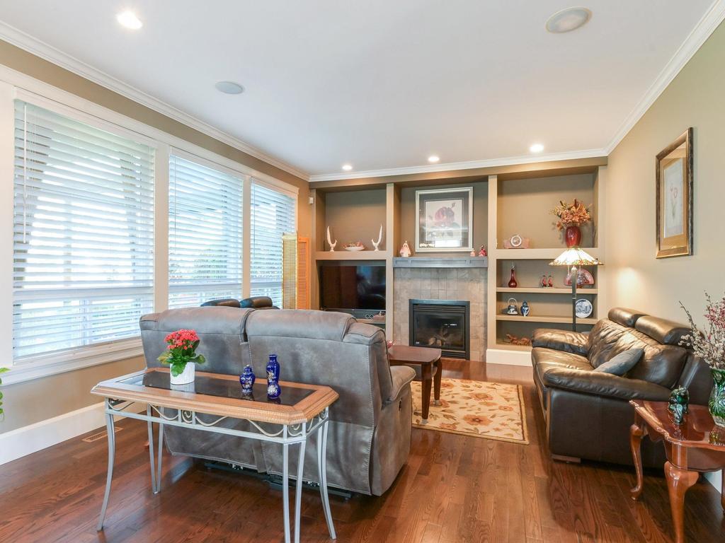 Listing Image for R3110525