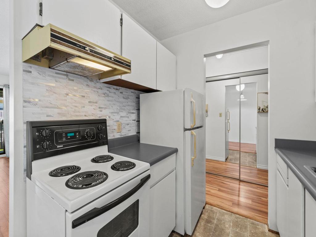 Listing Image for R3110529