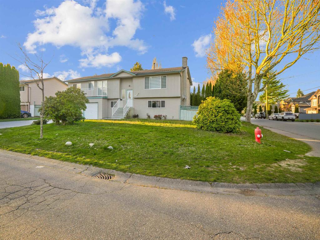 Listing Image for R3110544