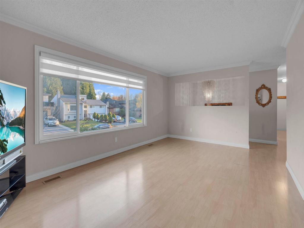 Listing Image for R3110544