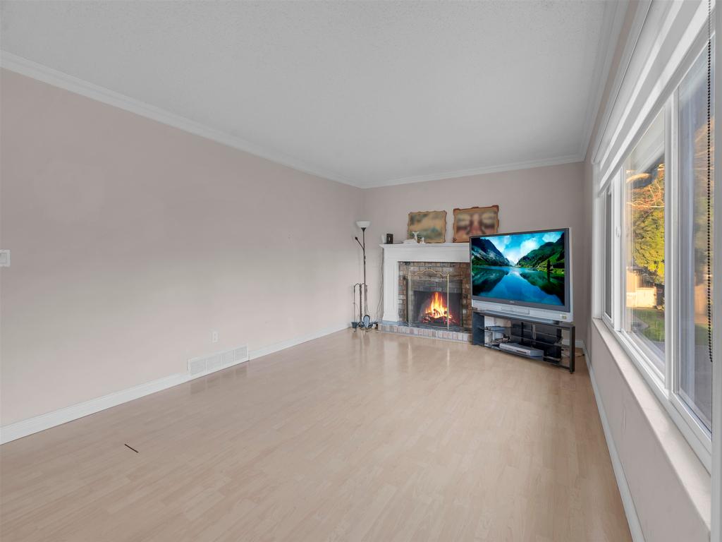 Listing Image for R3110544